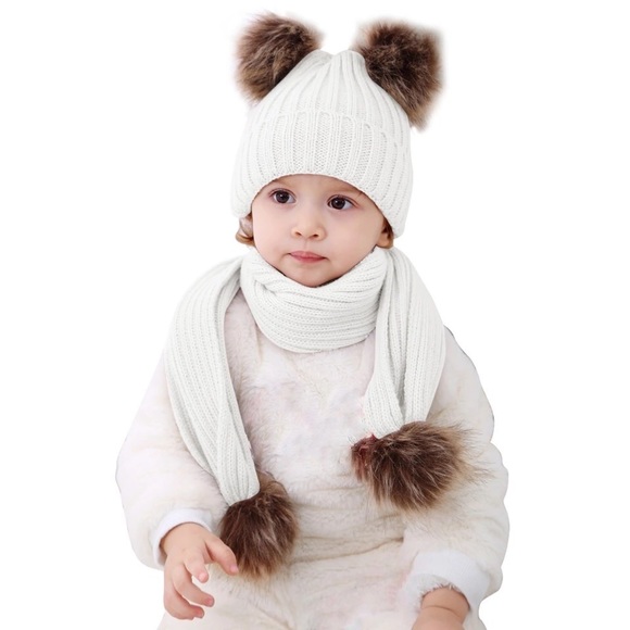 Baby/Toddler White Knit Beanie and Scarf Set with Pom Poms - Picture 1 of 16